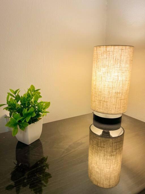Cozy 1-Bedroom Rental In Miami Bagian luar foto